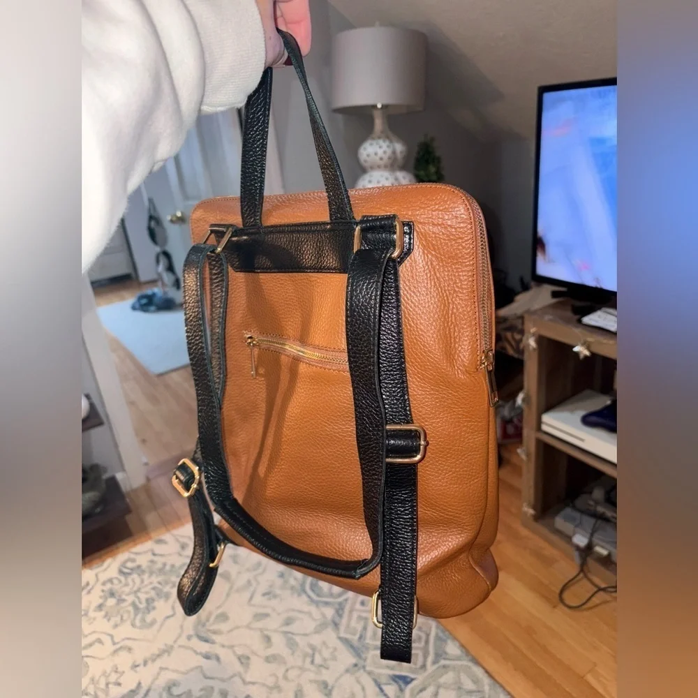 Unica Firenze Pebbled Italian Leather Backpack Crossbody